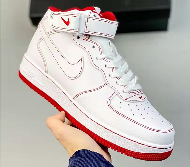 Women Air Force 1 112